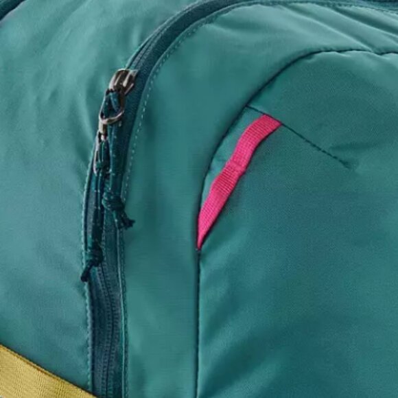 HOT BACKPACK Patagonia! Refugio 26L Best for Short Trip - Picture 6 of 6